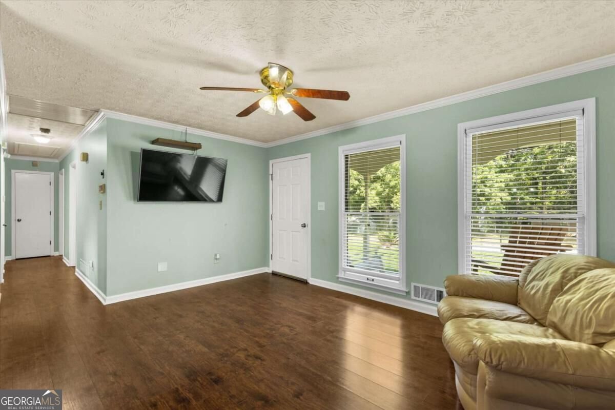 413 Hemlock Drive Lawrenceville - Photo 16