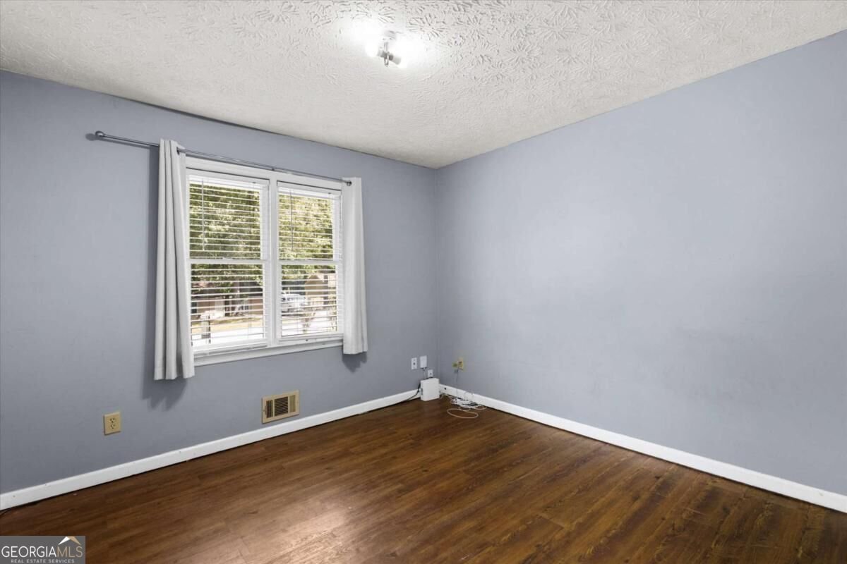 413 Hemlock Drive Lawrenceville - Photo 29