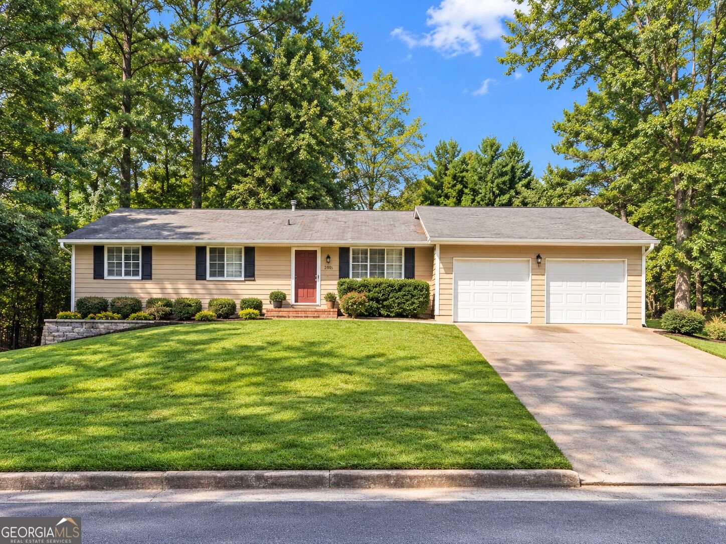 5104 Rock Glen Drive Stone Mountain - Photo 7