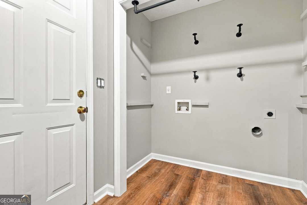 2140 Amberly Glen Way Dacula - Photo 32
