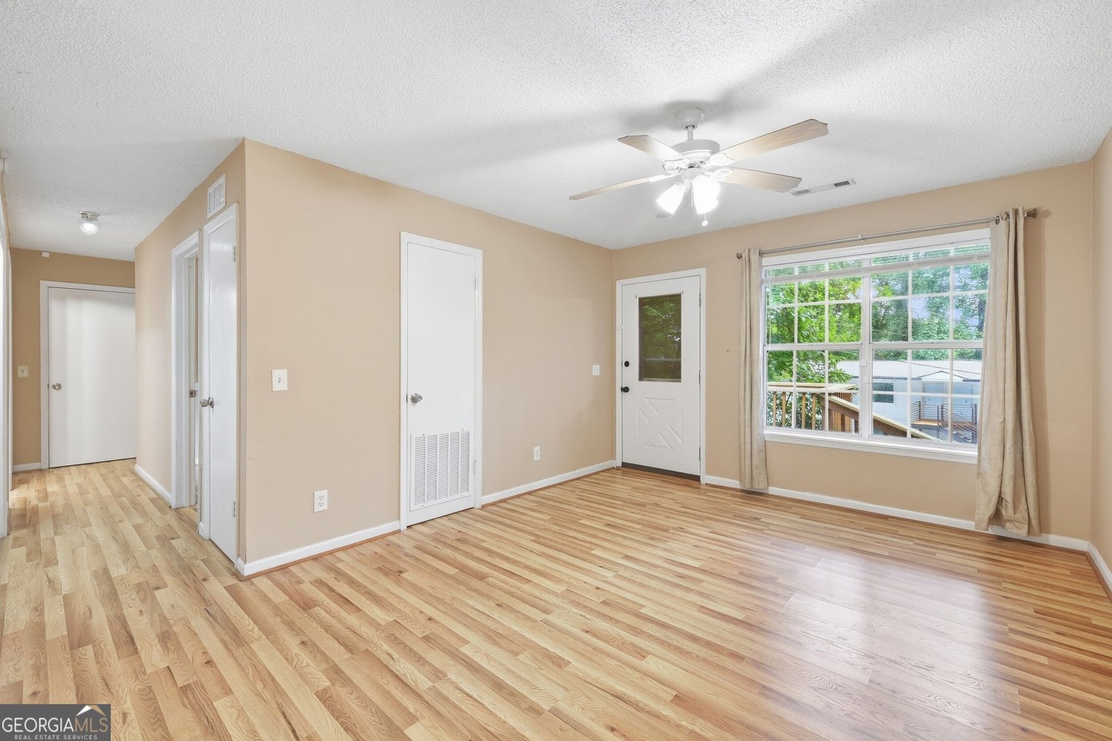 330 Clayton Avenue Clayton - Photo 11