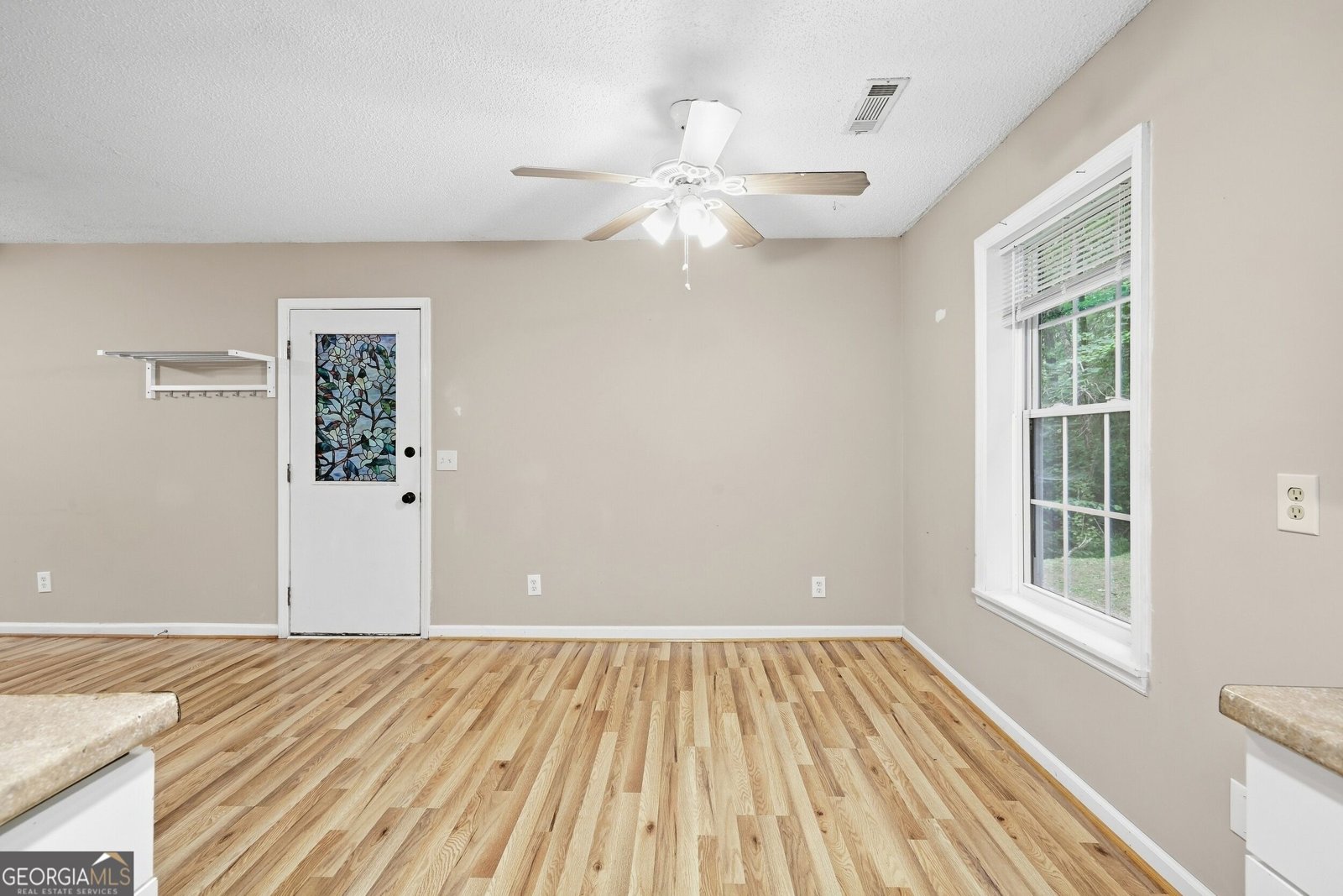 330 Clayton Avenue Clayton - Photo 16