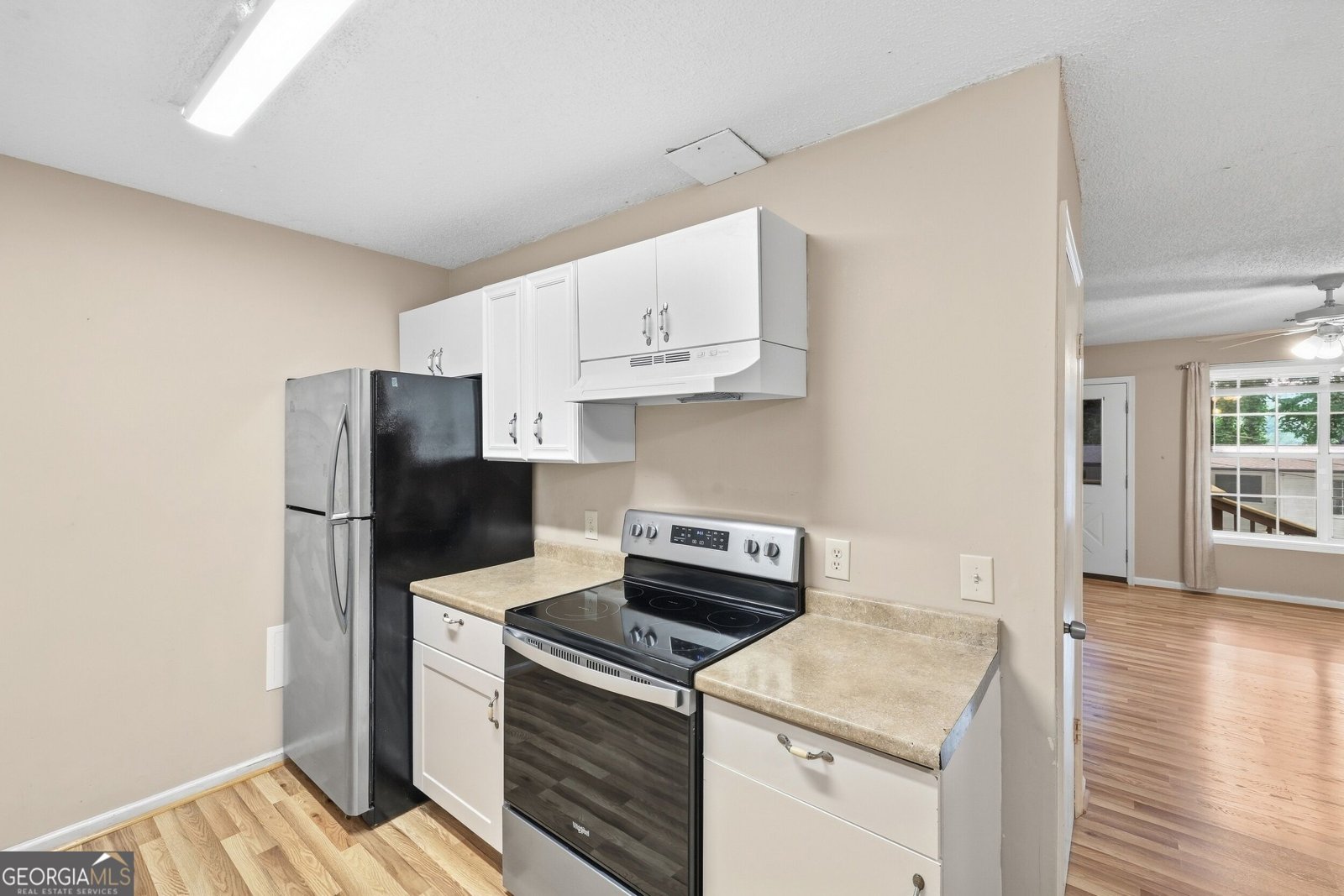330 Clayton Avenue Clayton - Photo 18