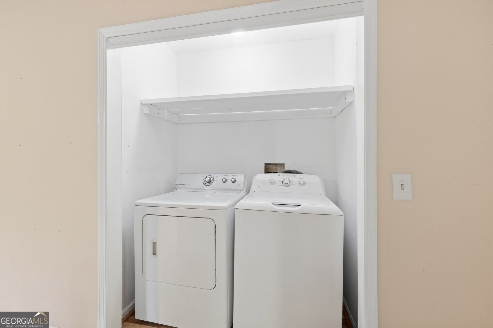 330 Clayton Avenue Clayton - Photo 21
