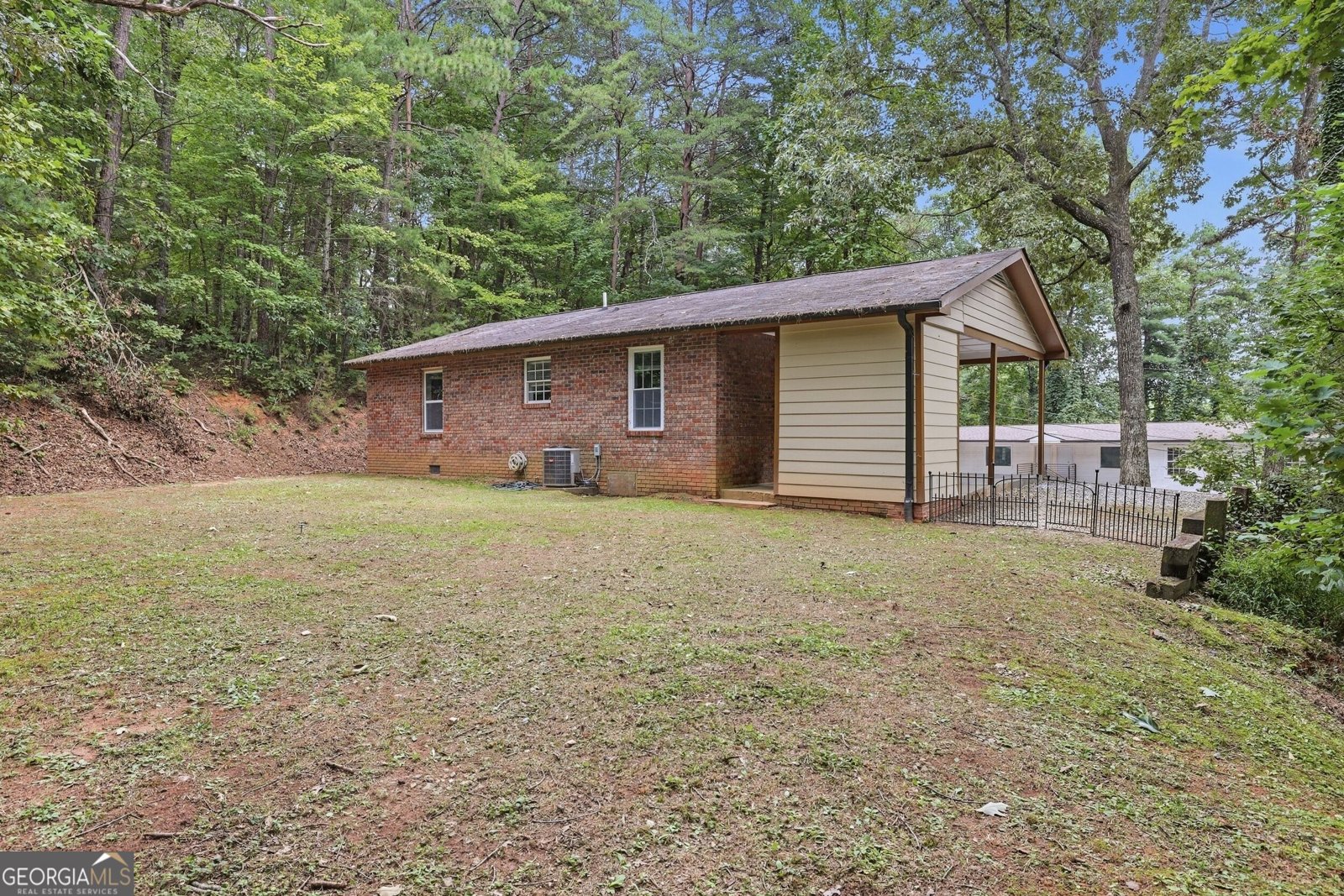 330 Clayton Avenue Clayton - Photo 41