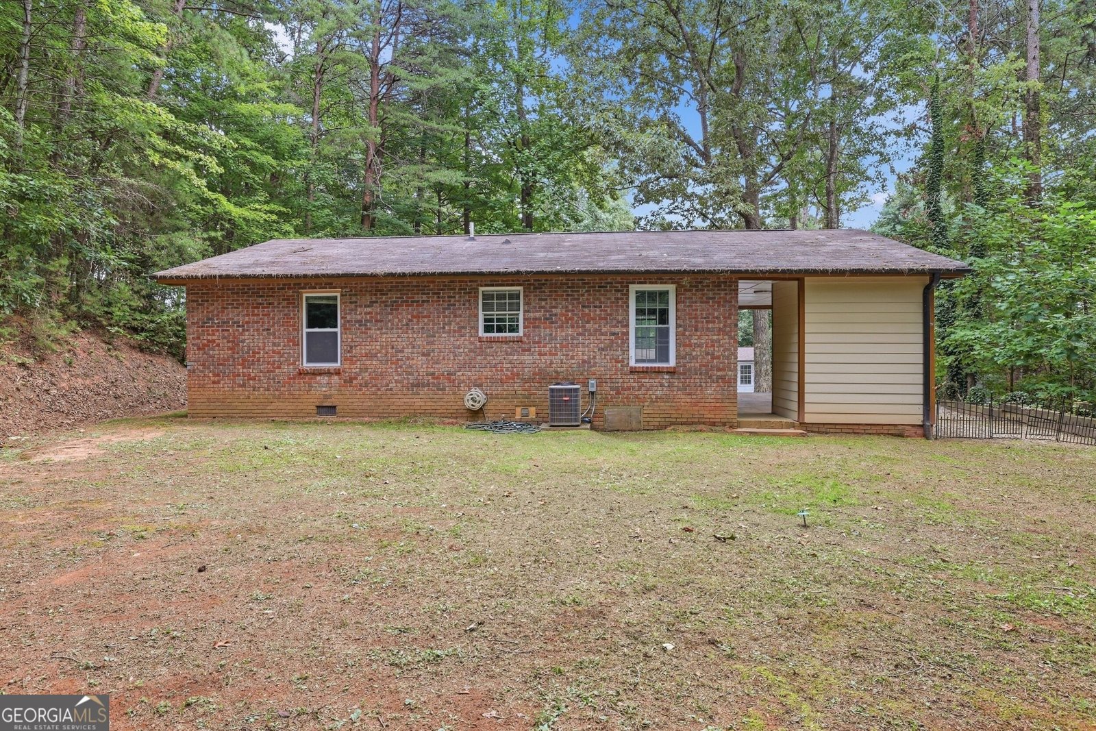 330 Clayton Avenue Clayton - Photo 44