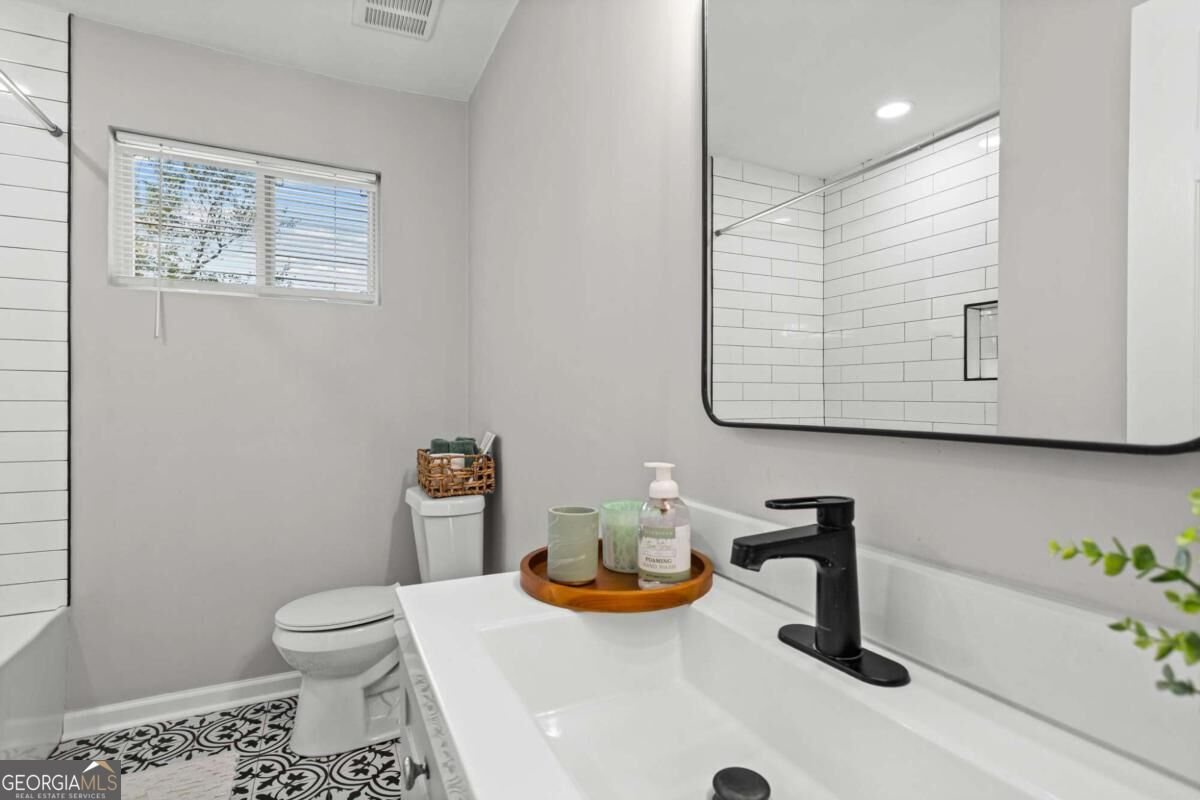 2406 Woodland Drive Kennesaw - Photo 23