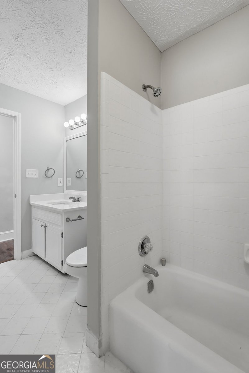 835 Lockriver Way Lawrenceville - Photo 31