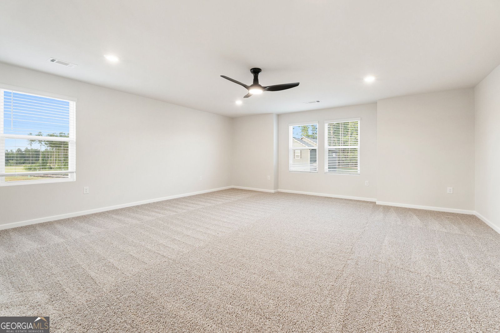 1172 HOMER Way Greensboro - Photo 6