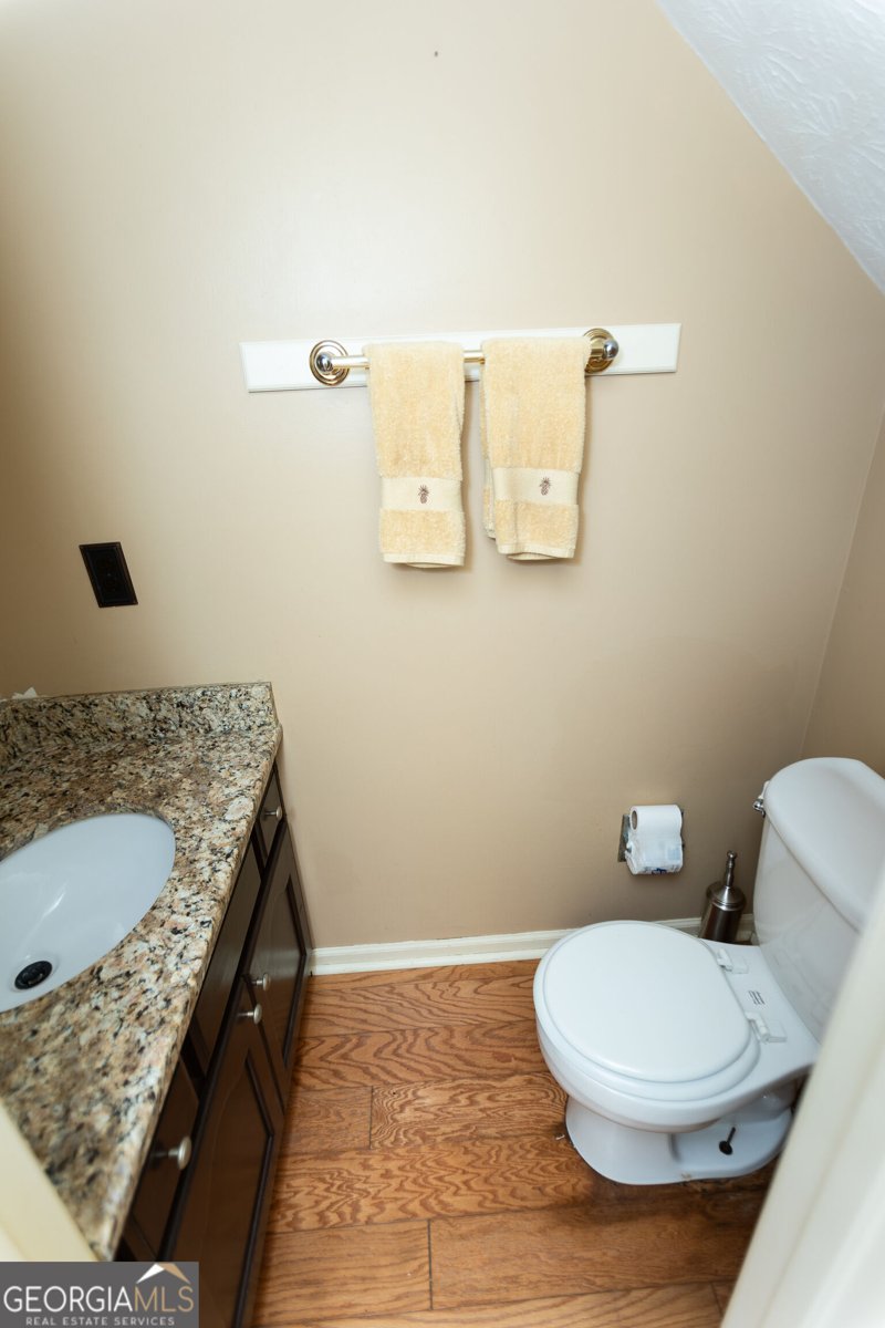 326 Legacy Lane Peachtree City - Photo 13