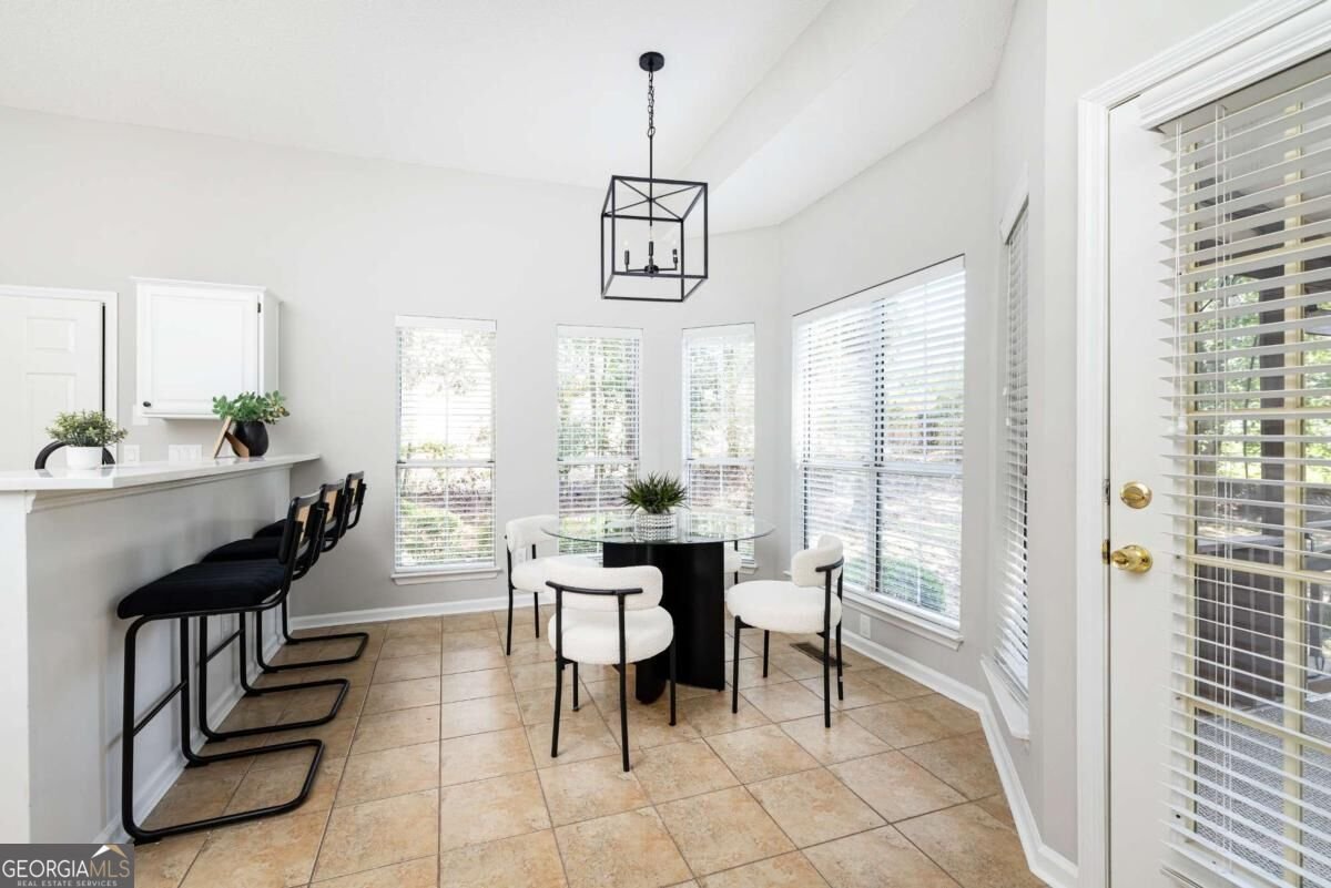 245 Greenmont Circle Alpharetta - Photo 13