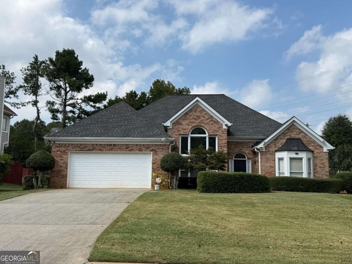 2072 Little River Drive Suwanee - main photo