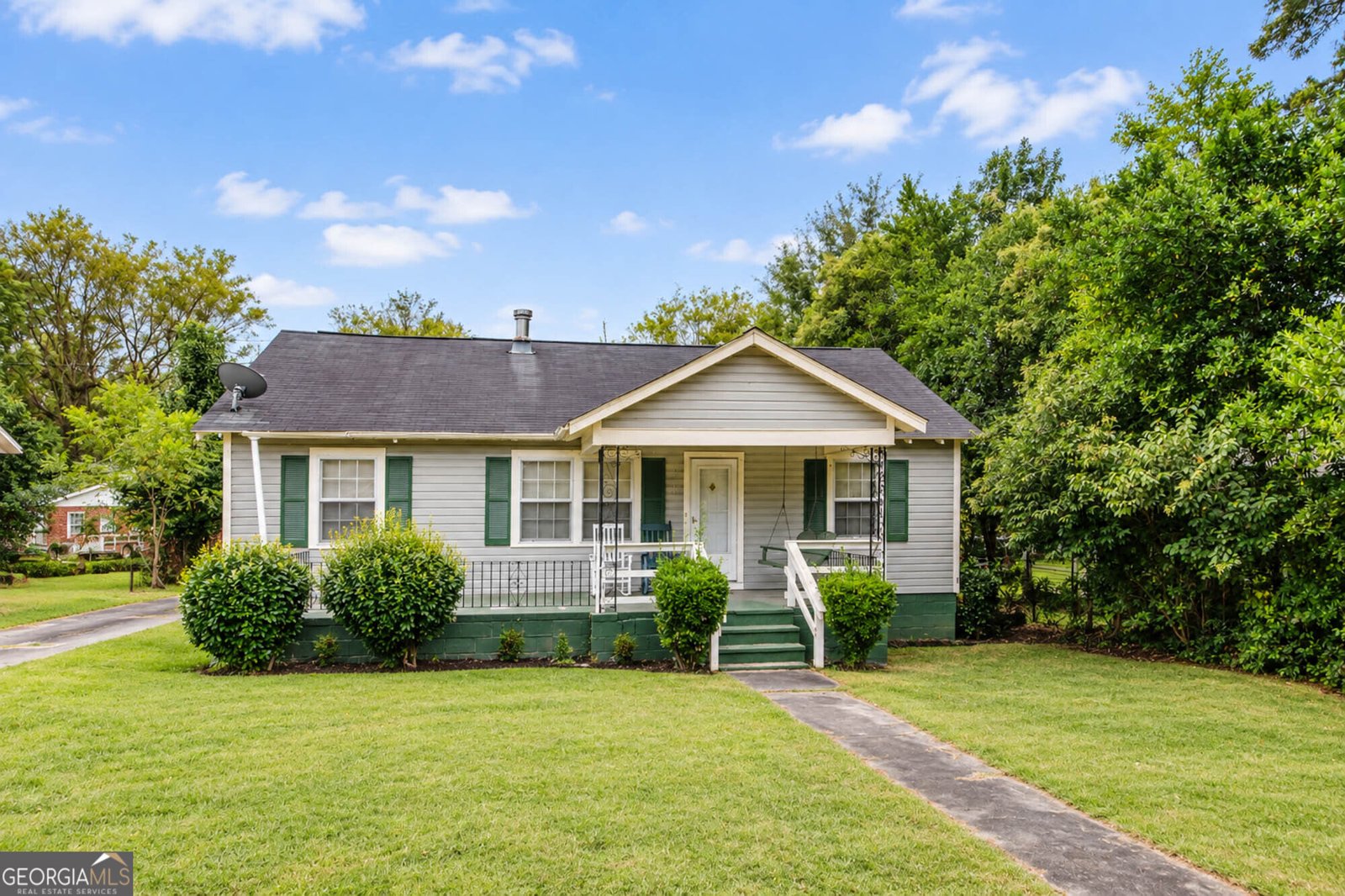 1288 Hillridge Drive Macon - main photo