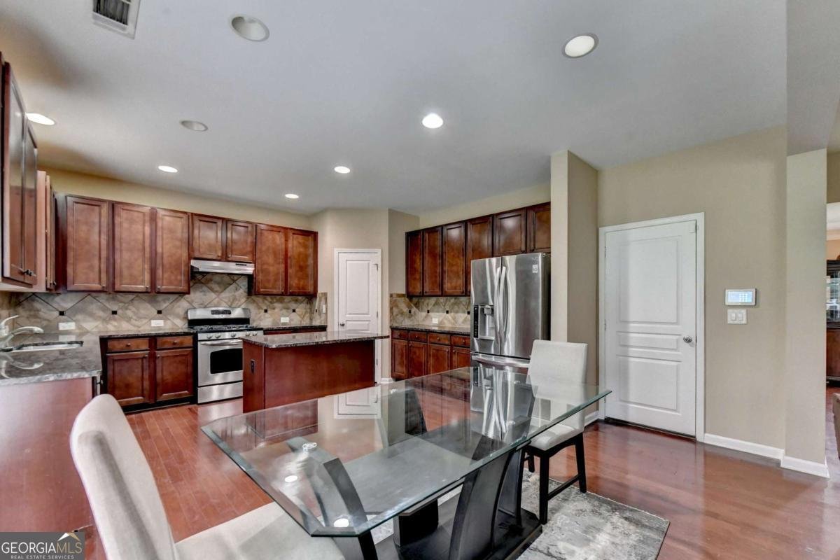 4228 Woods Creek Lane Suwanee - Photo 24