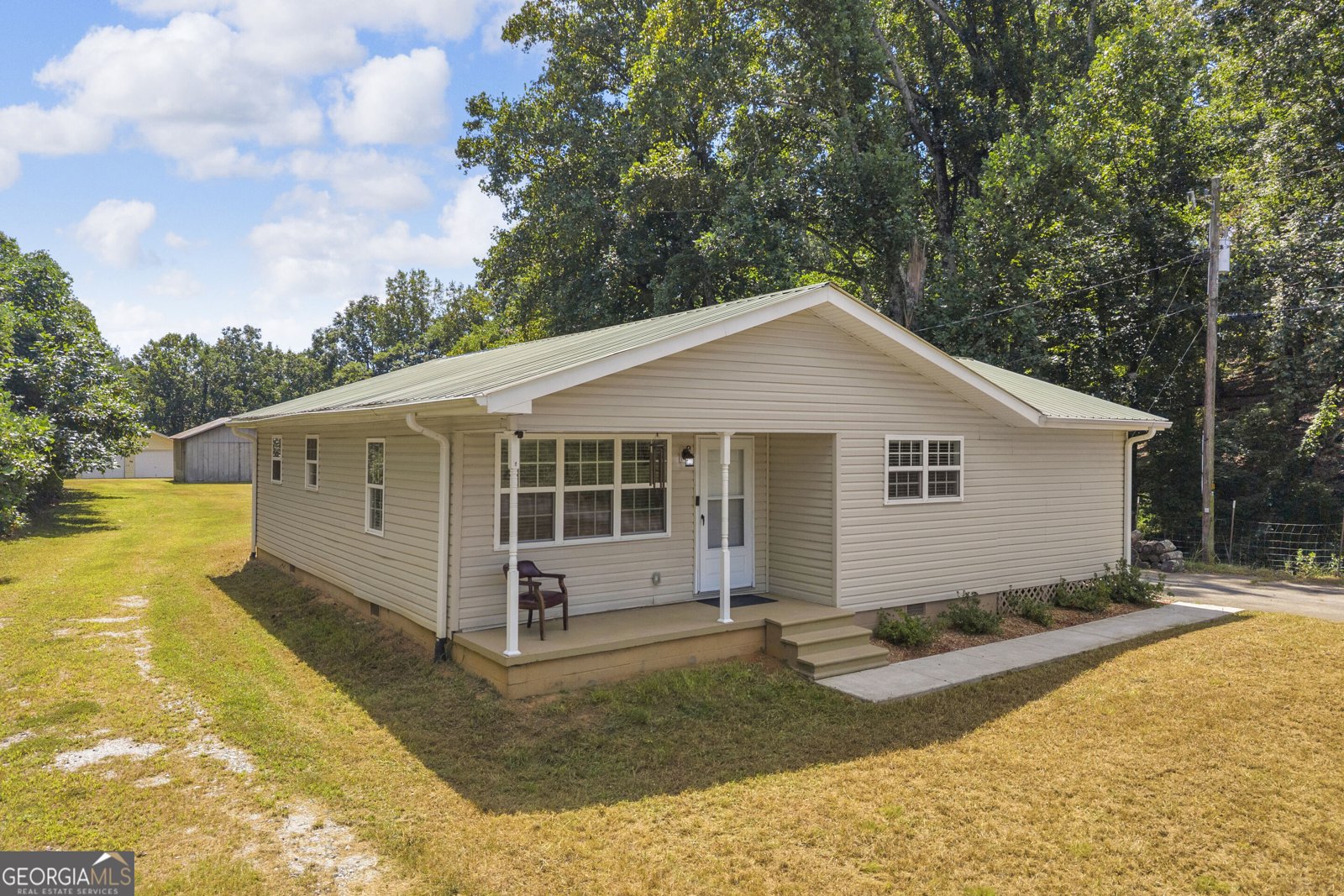 530 Grandview Avenue Mount Airy - main photo