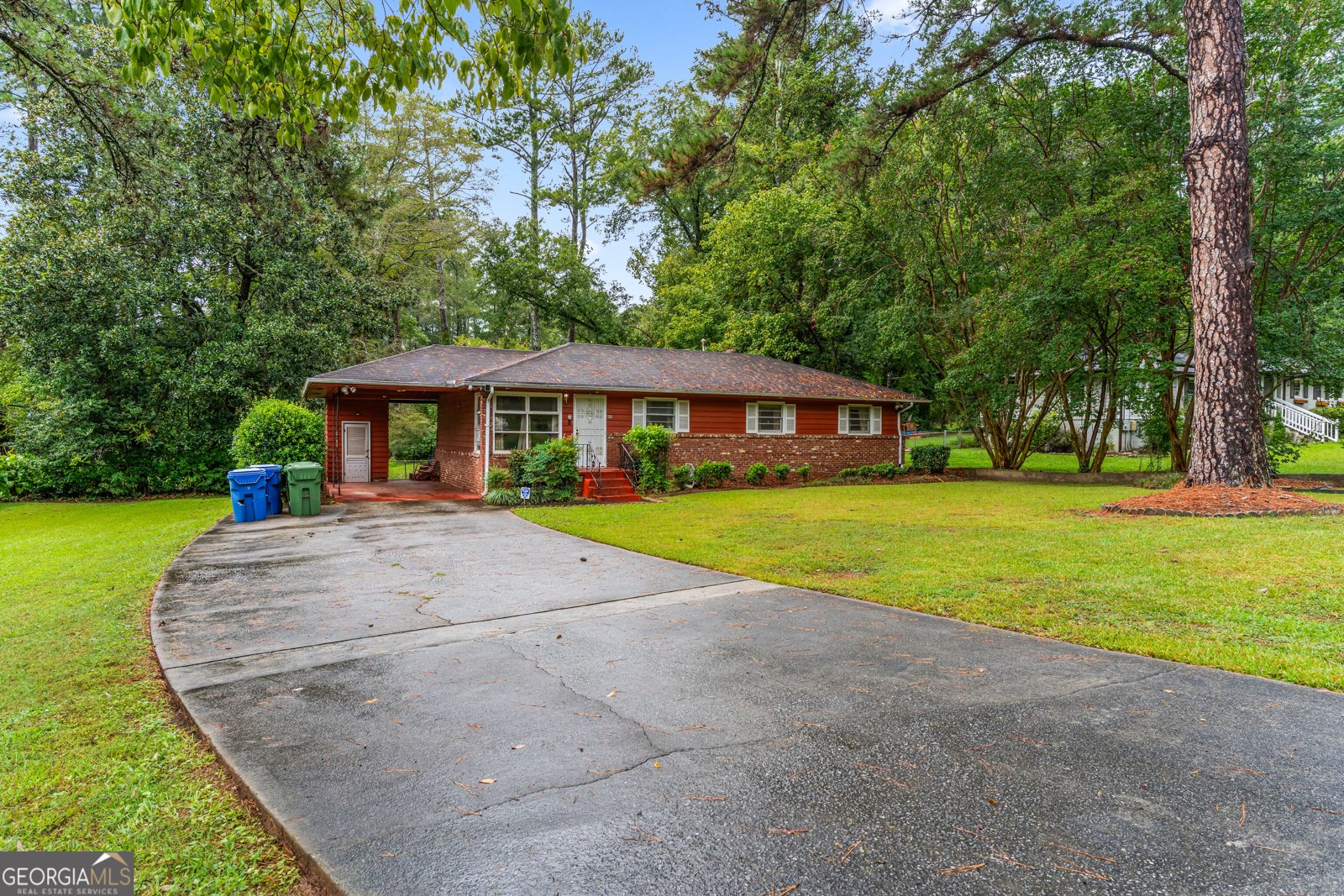 755 Braemar Avenue Atlanta - main photo