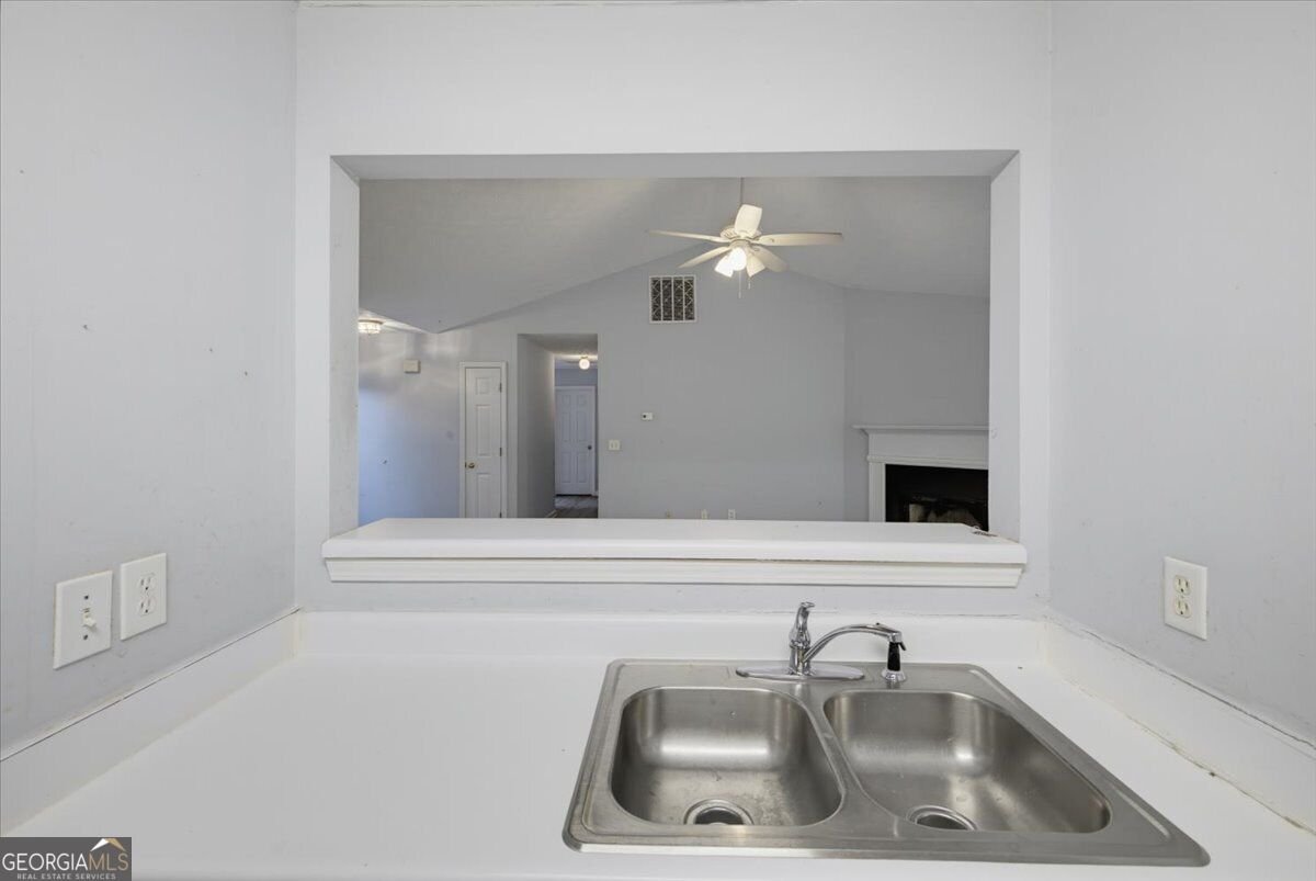 4037 Monarch Drive McDonough - Photo 15