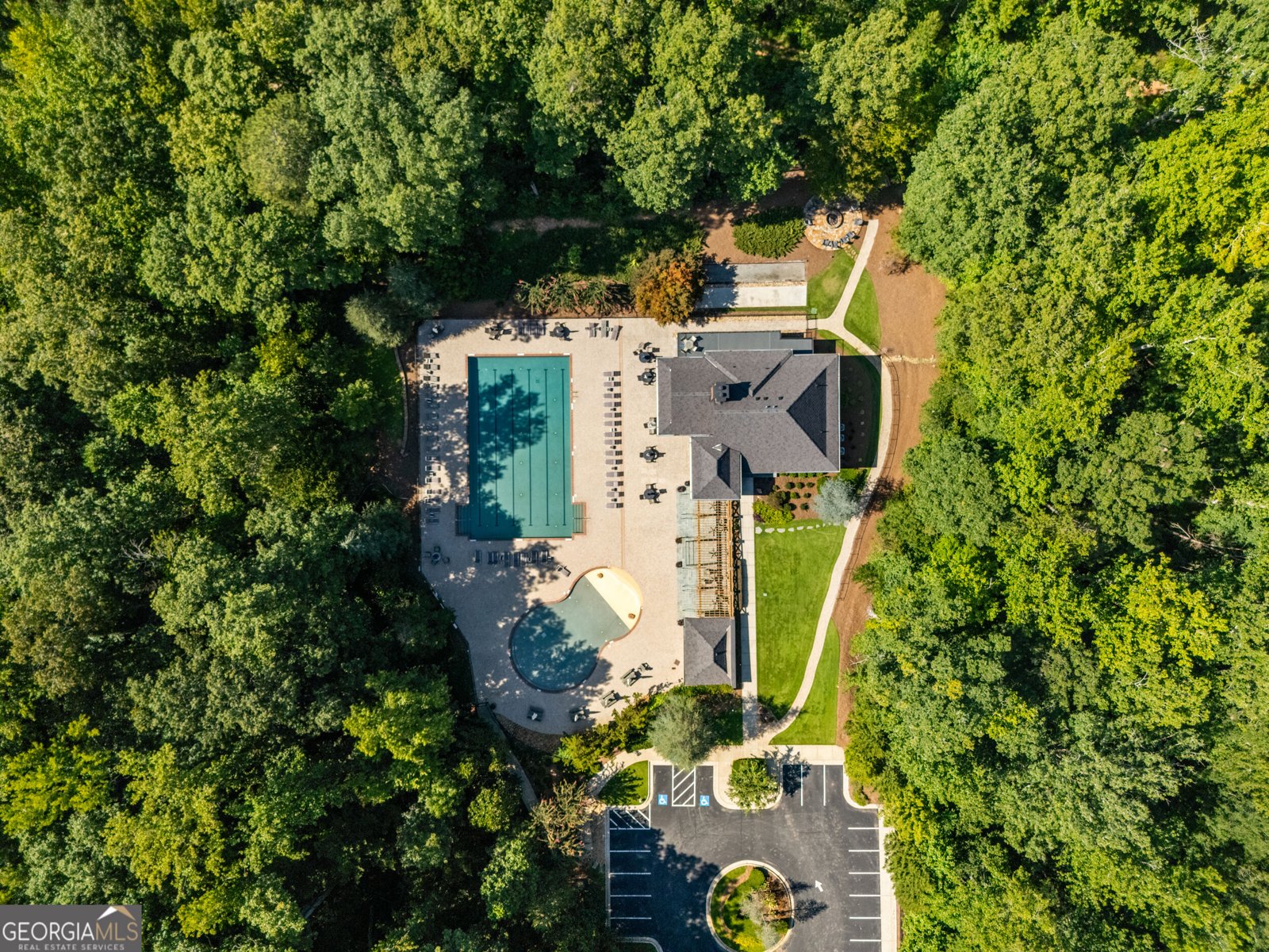 8020 Veranda Curve Ball Ground - Photo 34