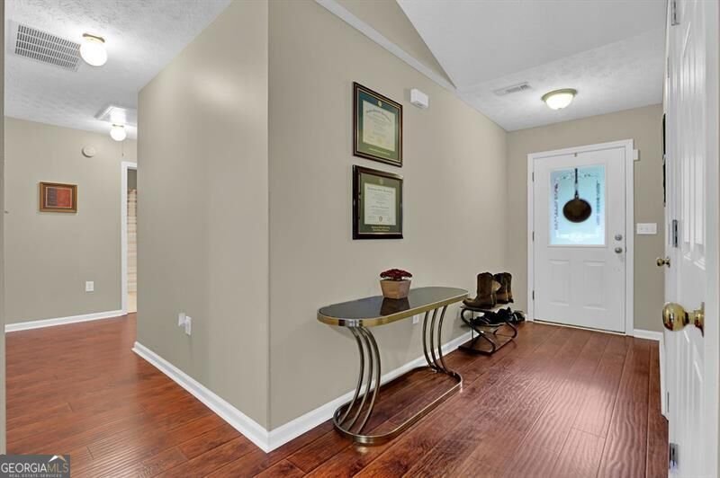 104 Jacob Drive Braselton - Photo 10