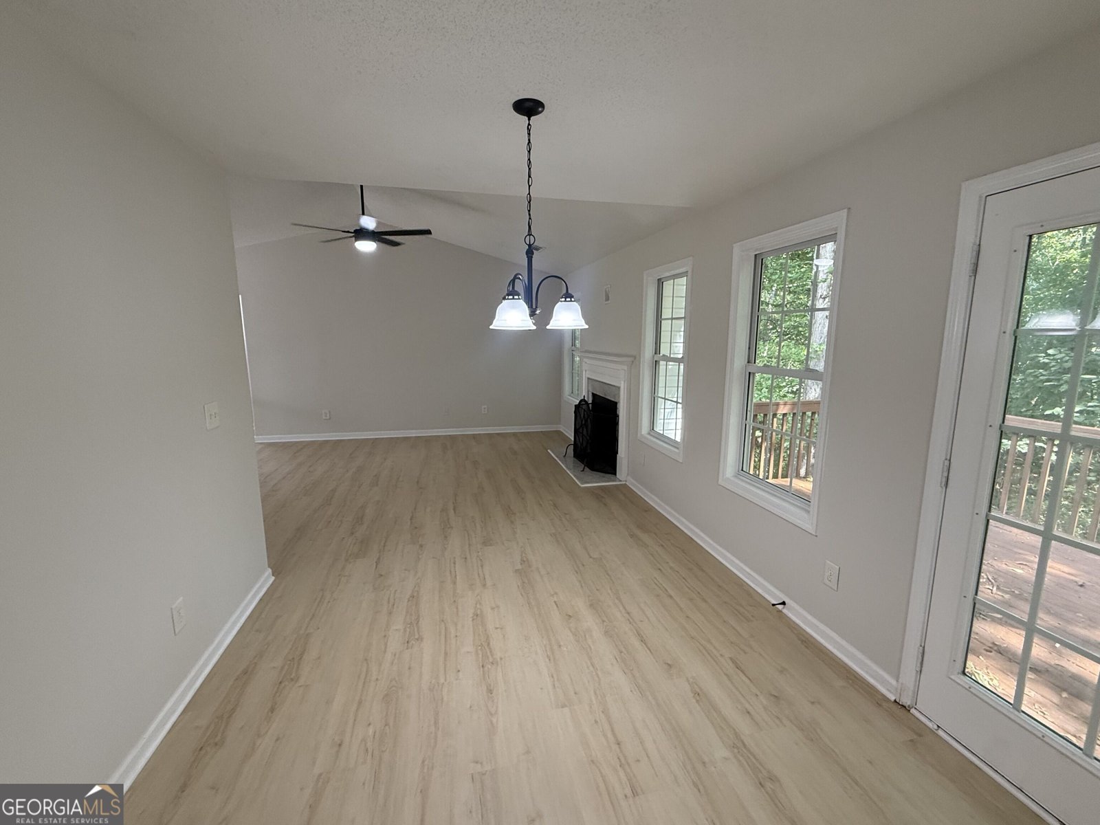 637 Skyland Drive Winder - Photo 16