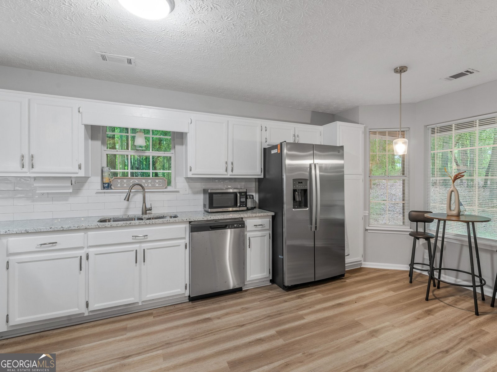 140 Oaklake Drive Covington - Photo 6