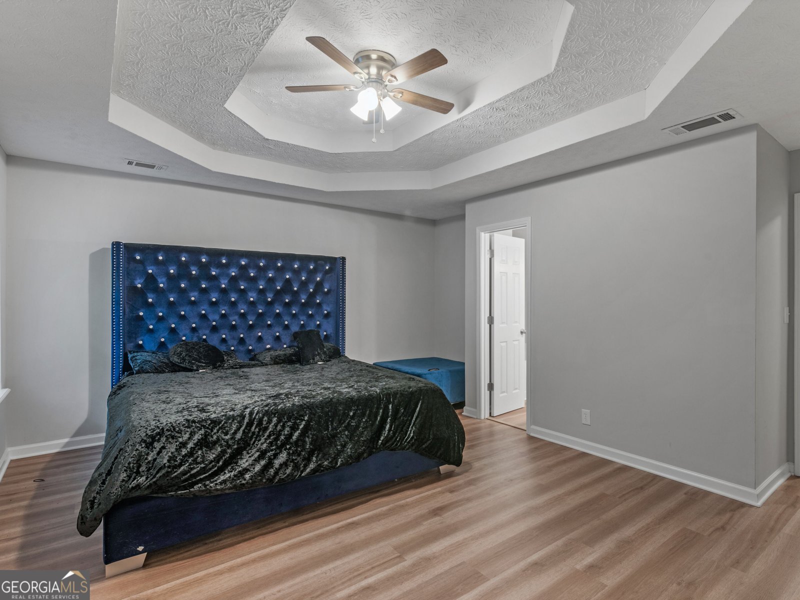 140 Oaklake Drive Covington - Photo 9