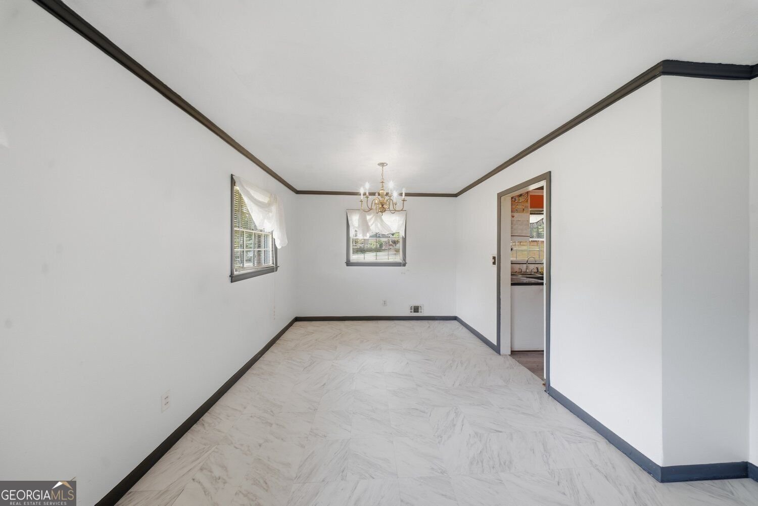 6622 Hawes Drive Lithonia - Photo 9