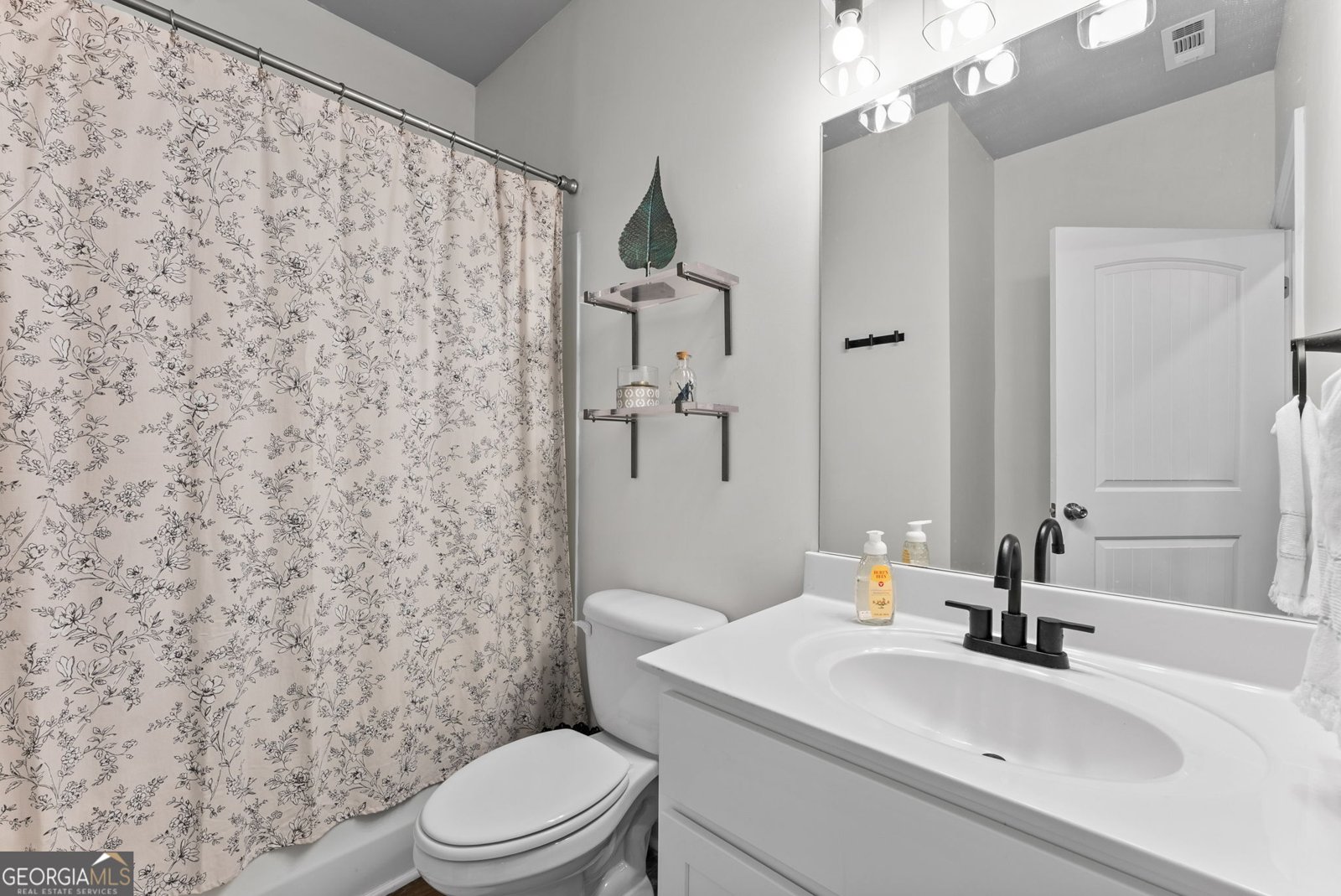 210 Masters Way Athens - Photo 32