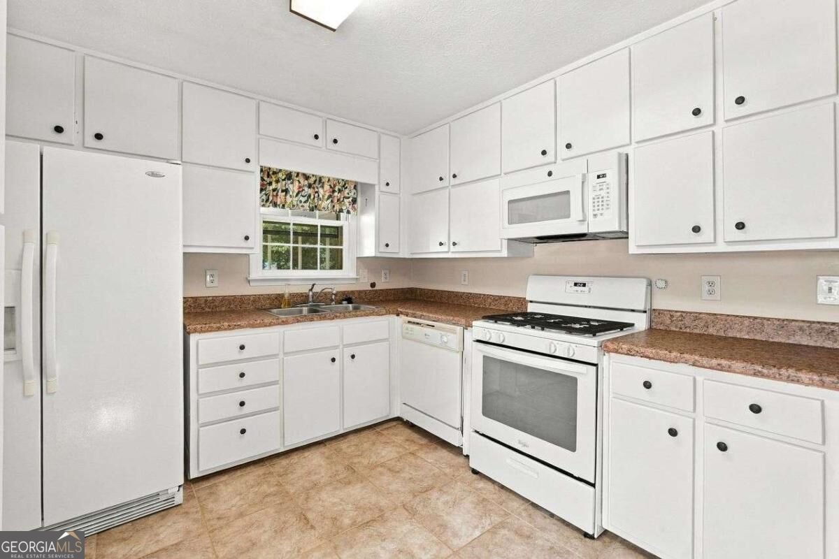 3601 Todd Drive Douglasville - Photo 16