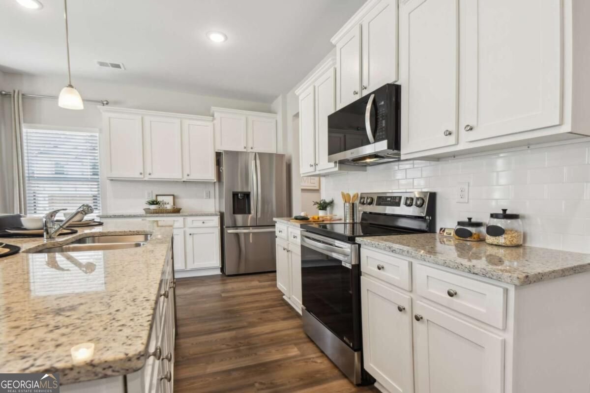 7051 Old Bridge Lane Conyers - Photo 10