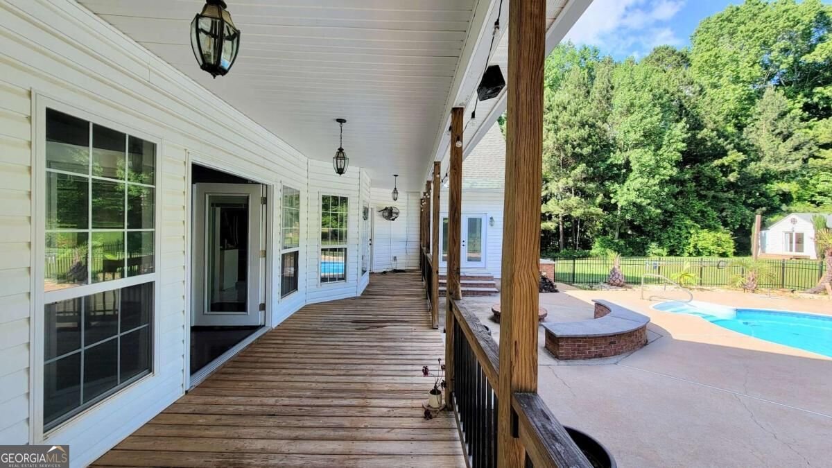 306 Hutchinson Farms Road Griffin - Photo 10