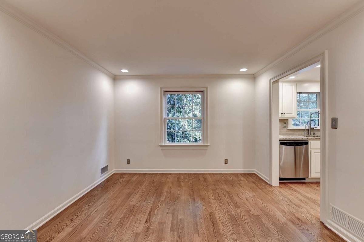 3852 Ivey Lane Lilburn - Photo 9