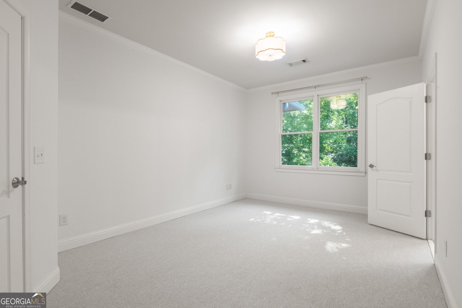 2045 River Falls Drive Roswell - Photo 32