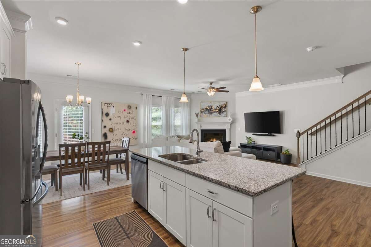325 Braswell Court Woodstock - Photo 11