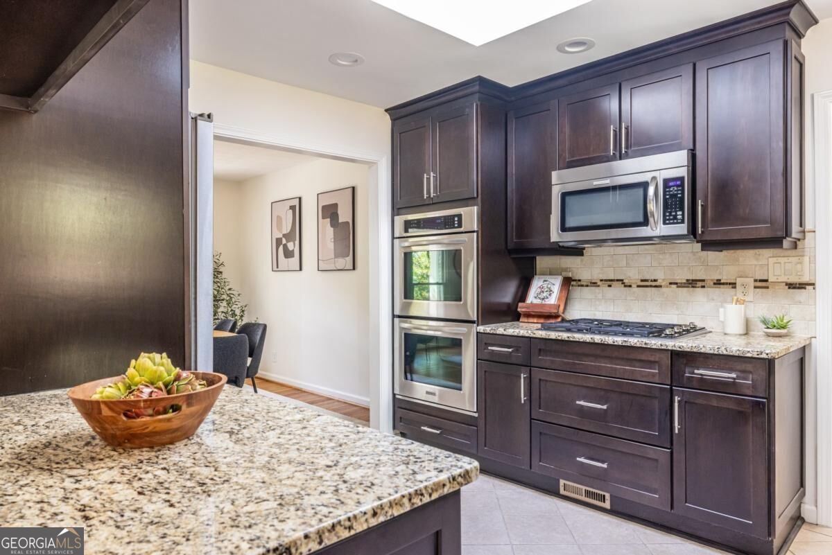 1590 Knob Hill Drive Atlanta - Photo 13