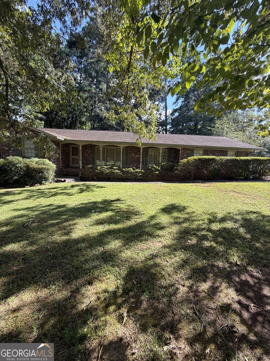 1663 Kings Down Circle Atlanta - main photo