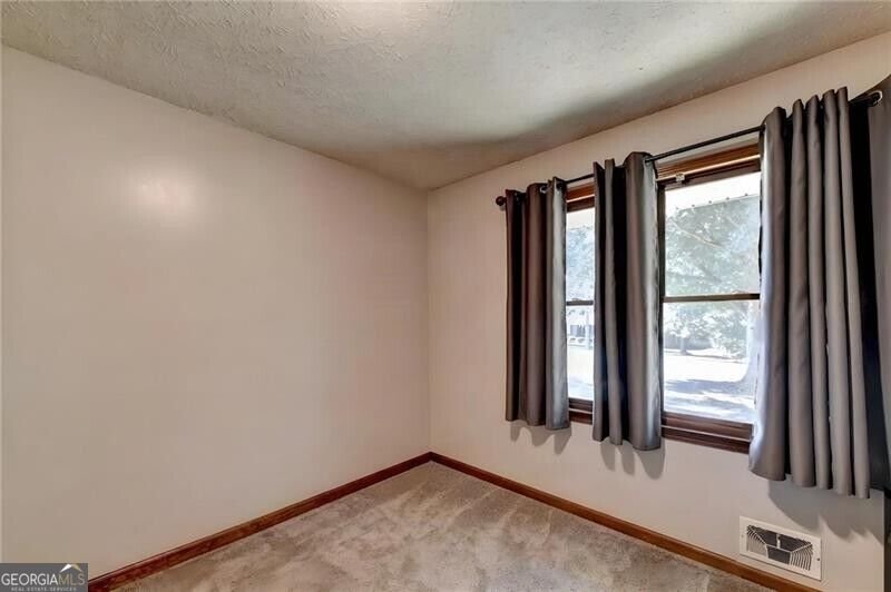 2926 Elizabeth Lane Snellville - Photo 14