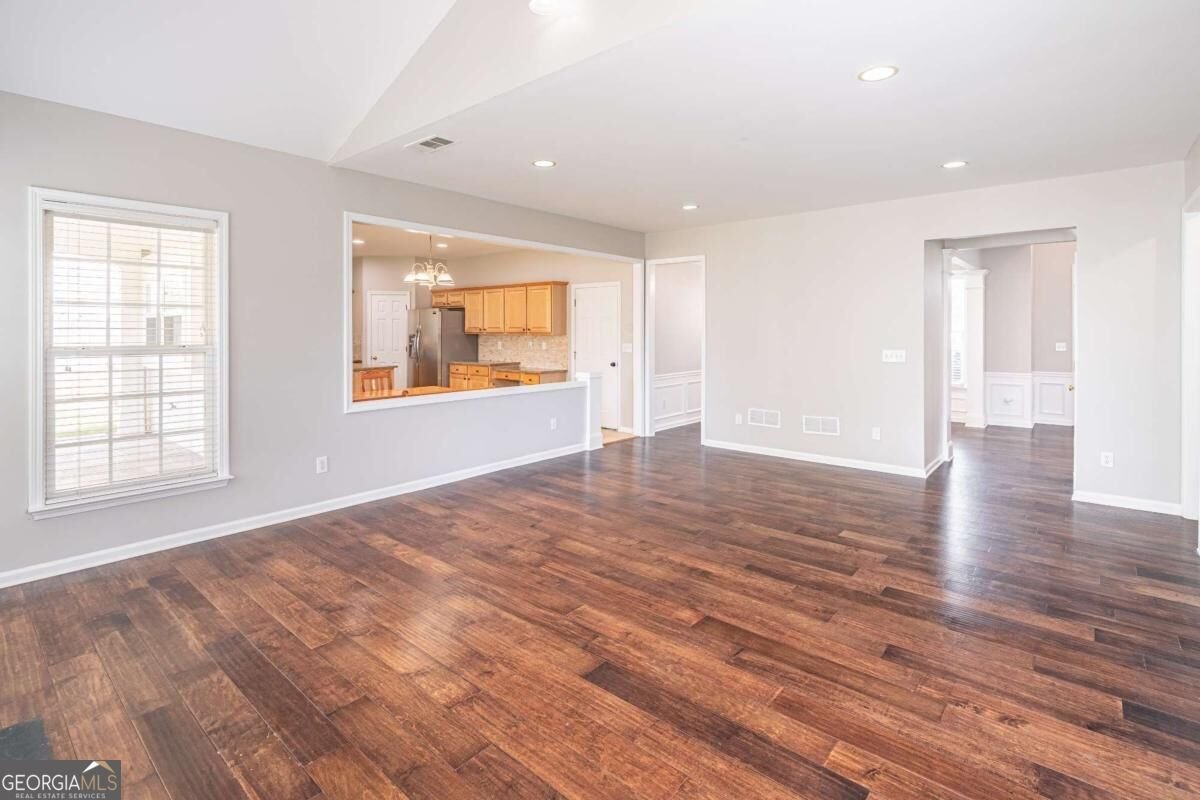 230 Albrighton Court Suwanee - Photo 11
