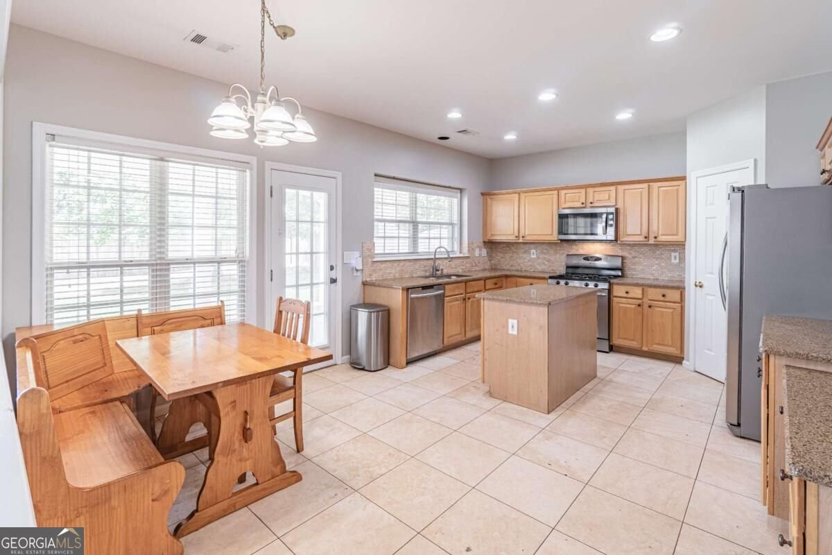 230 Albrighton Court Suwanee - Photo 14
