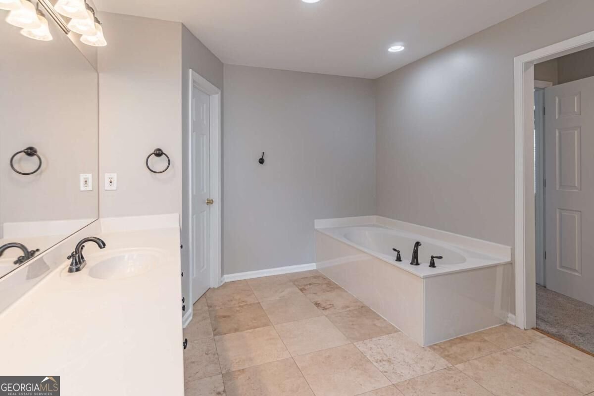230 Albrighton Court Suwanee - Photo 27