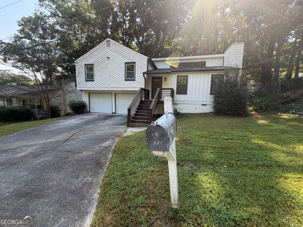 278 Shalloway Drive Kennesaw - main photo