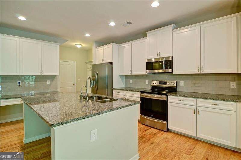 872 Whisperwood Trail Acworth - Photo 13