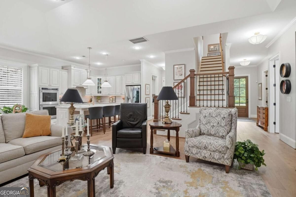 5925 Overlook Club Circle Suwanee - Photo 9