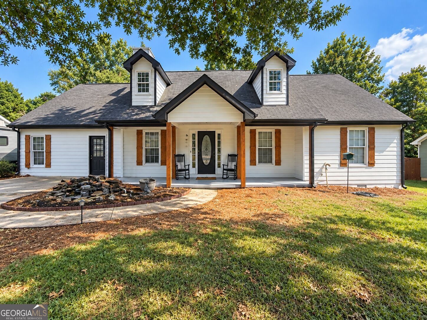 913 Century Oak Drive Winder - main photo