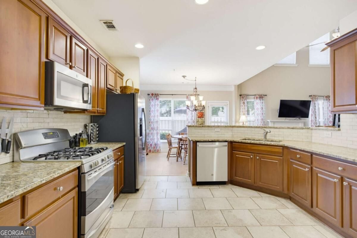 511 Hillside Trail Woodstock - Photo 14