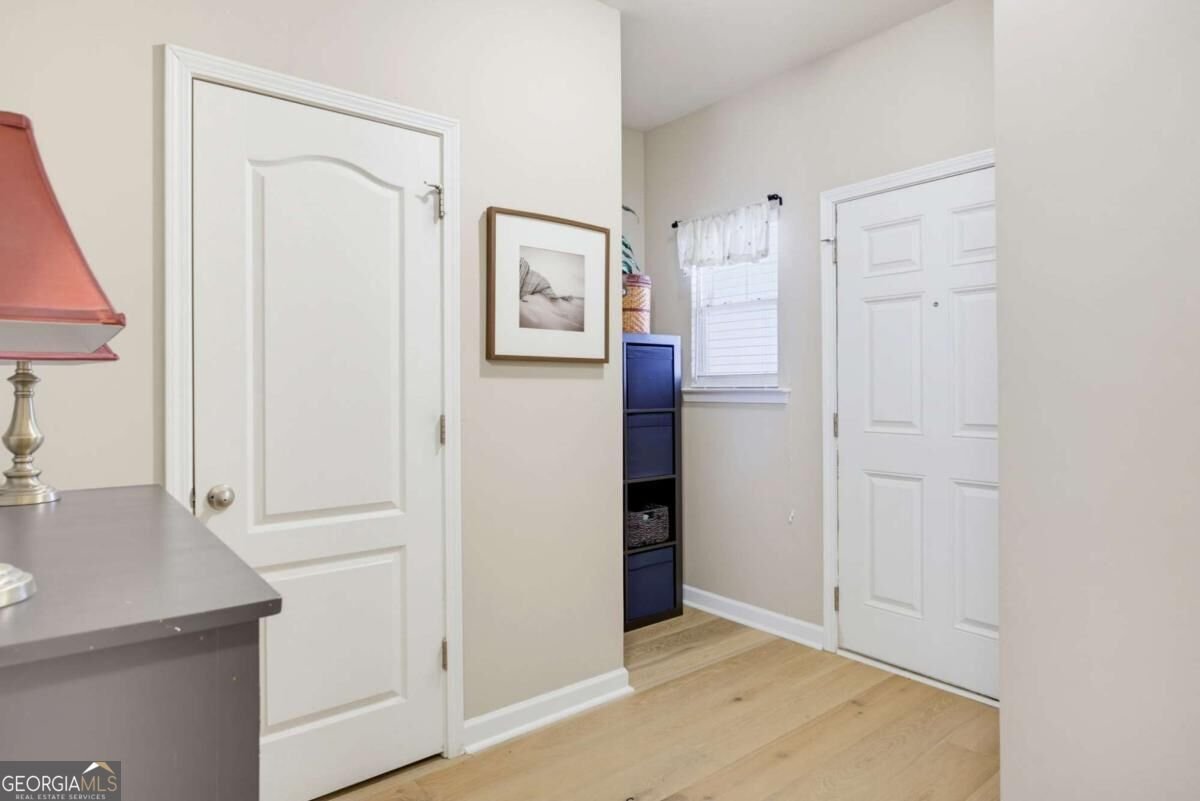 511 Hillside Trail Woodstock - Photo 6