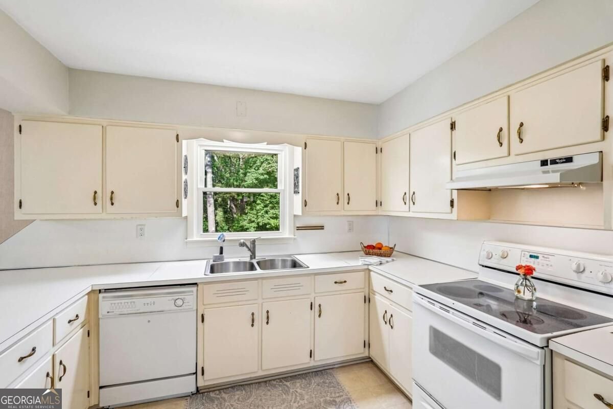1933 Carthage Road Tucker - Photo 12
