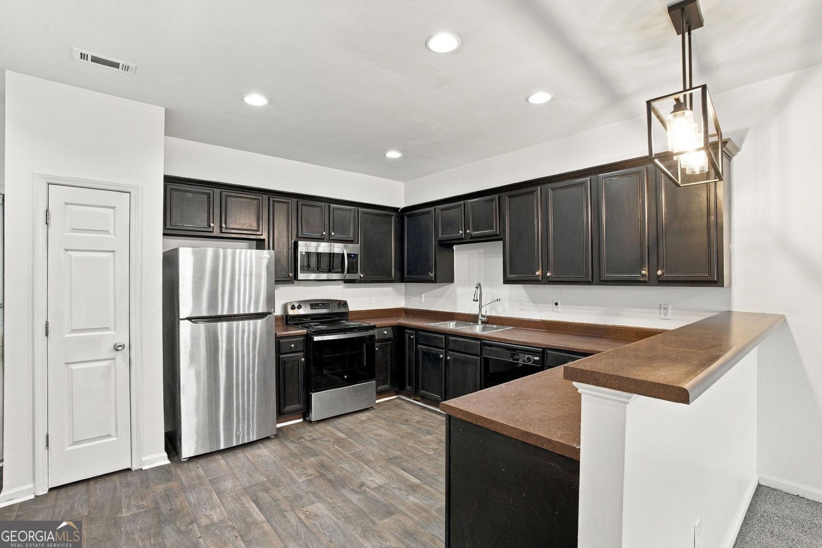 8260 Oakley Circle Union City - Photo 12