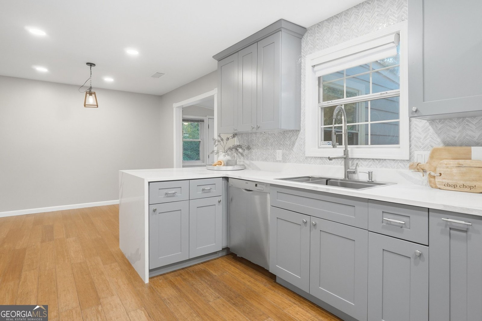 1001 Hillsborough Kennesaw - Photo 10