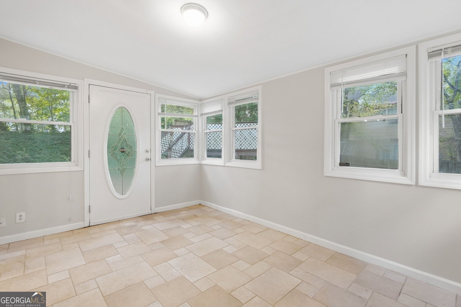 1001 Hillsborough Kennesaw - Photo 14